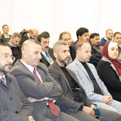 كلية الآداب والفنون في جامعة إربد الأهلية تُشارك في احتفال اليوم العالمي للغة العربية بمدرسة الصريح الأساسية للبنات
