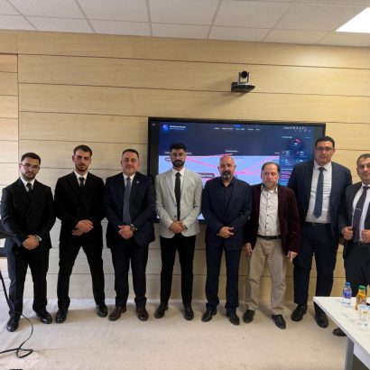 جامعة إربد الأهلية تُكرّم مشاريع تَخرج ريادية لطلبة تكنولوجيا المعلومات بمستوى يُضاهي الدراسات العليا