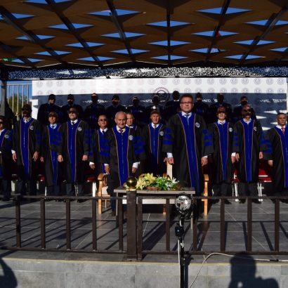 الدكتور أحمد العتوم يَرعى حَفل تَخريج الدفعة الثانية من الفوج التاسع والعشرين في جامعة إربد الأهلية وسَط أجواء احتفالية مُميزة