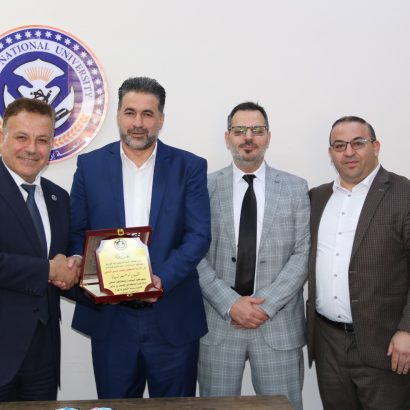 جامعة إربد الأهلية تُكرّم قامتيها الأكاديميتين الأستاذ الدكتور محمود أبو دلبوح والأستاذ الدكتور محمد الزعبي وفاءً لمسيرة حافلة بالعطاء